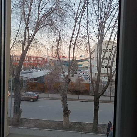 Квартира Напротив Аэропорта Διαμέρισμα Turksib Εξωτερικό φωτογραφία